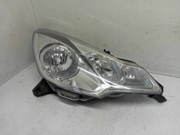 PHARE DROIT CITROEN - Vue 1